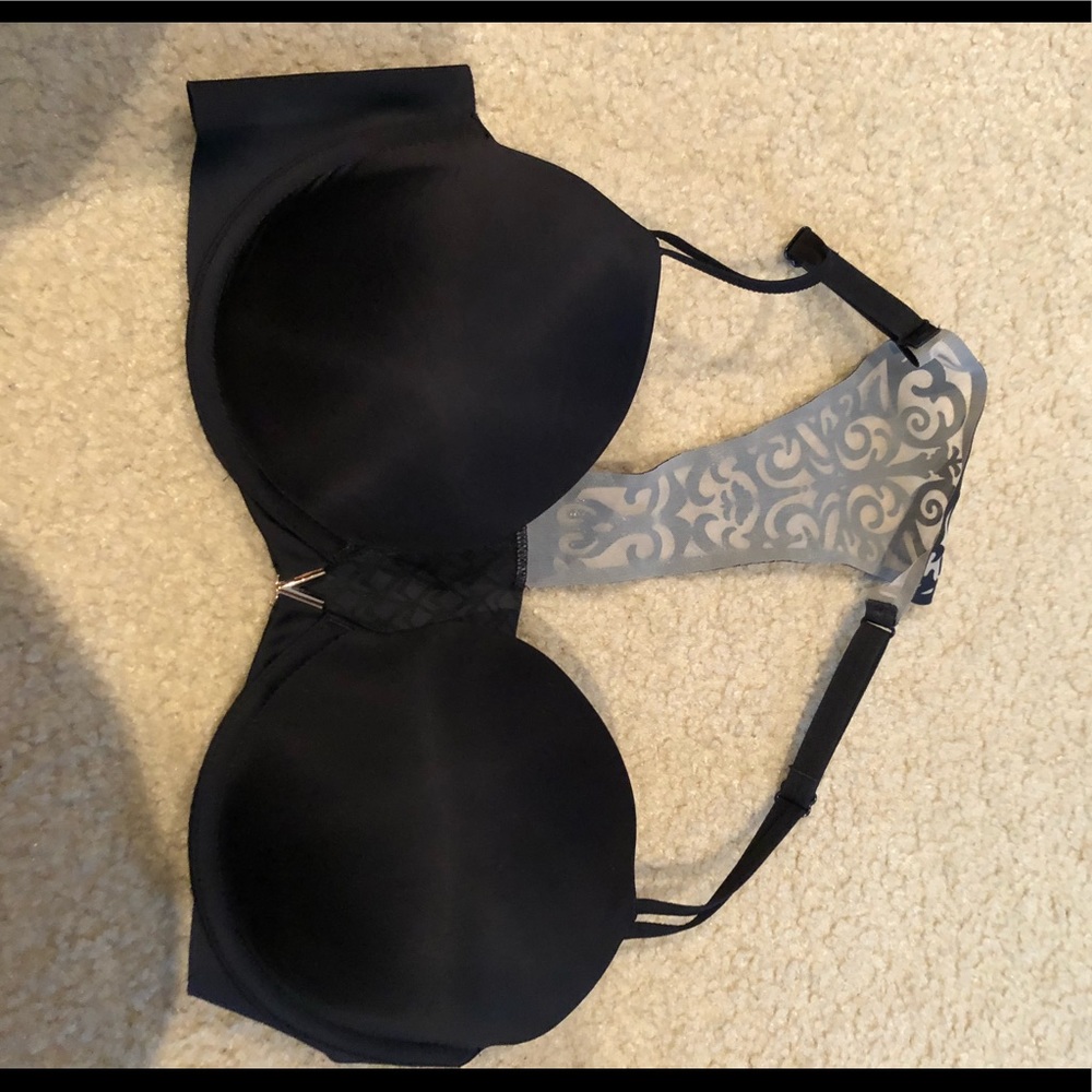 36C Victoria secret Bra
